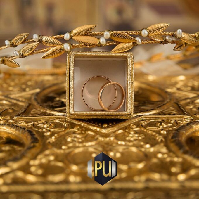 Investing in Gold Accessories and How to Spot the Real Golds www.21e645788a.nxcli.net/Investing in Gold Accessories, Here’s how to Spot the Real Ones