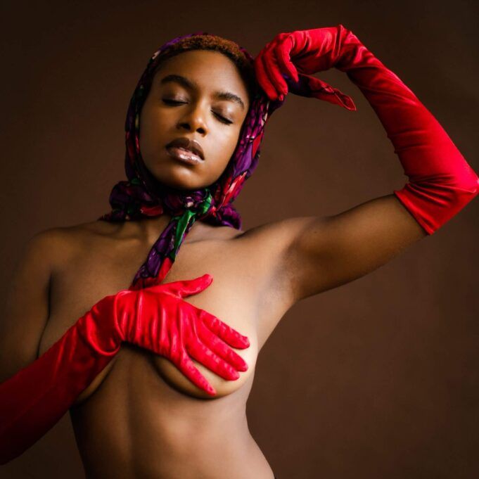 How to Rock Your Saggy Breast How to Rock Your Saggy Breast.