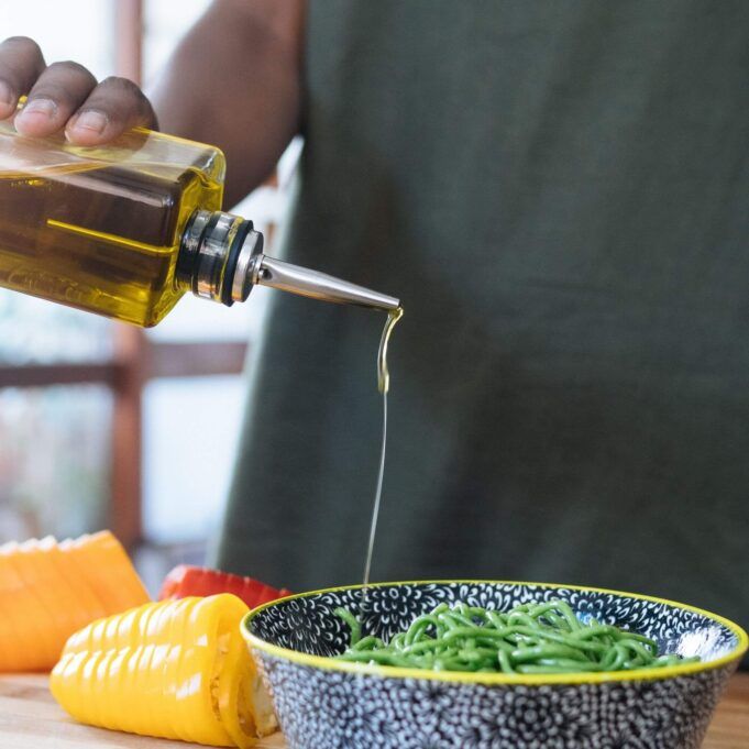 6 Health Benefits of Coconut Oil 6 Evidence-Based Health Benefits of Coconut Oil
