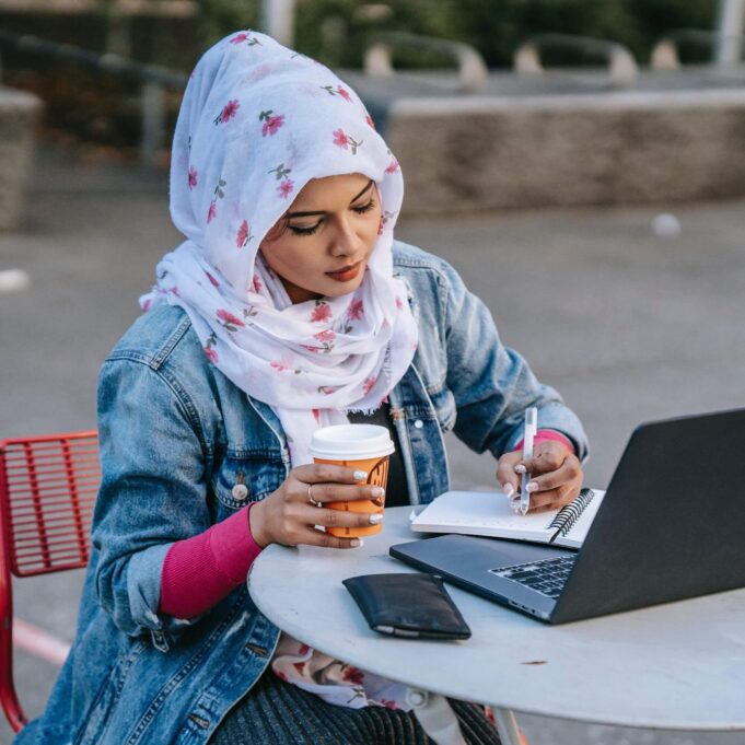 Effect of Coffee on the Female Shape Effect of Coffee on the Female Shape