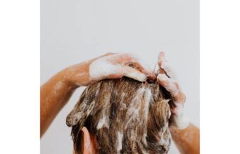 Why Does My Scalp Itch a Day After Washing? Scalp