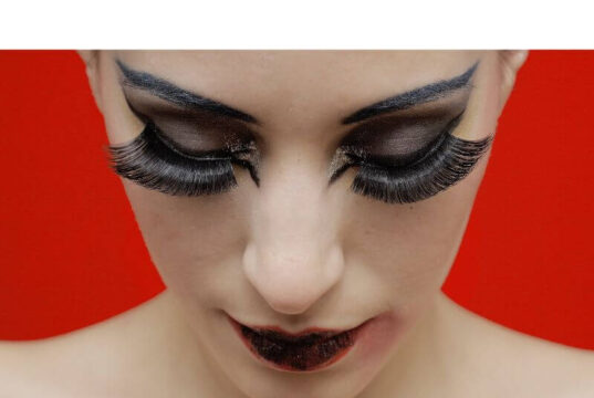 How To Remove Artificial Eyelashes How To Remove Artificial Eyelashes