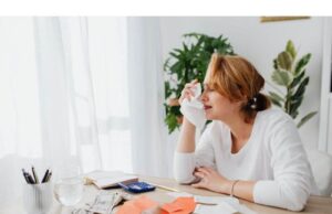 How to Stop Living Paycheck to Paycheck How to Stop Living Paycheck to Paycheck