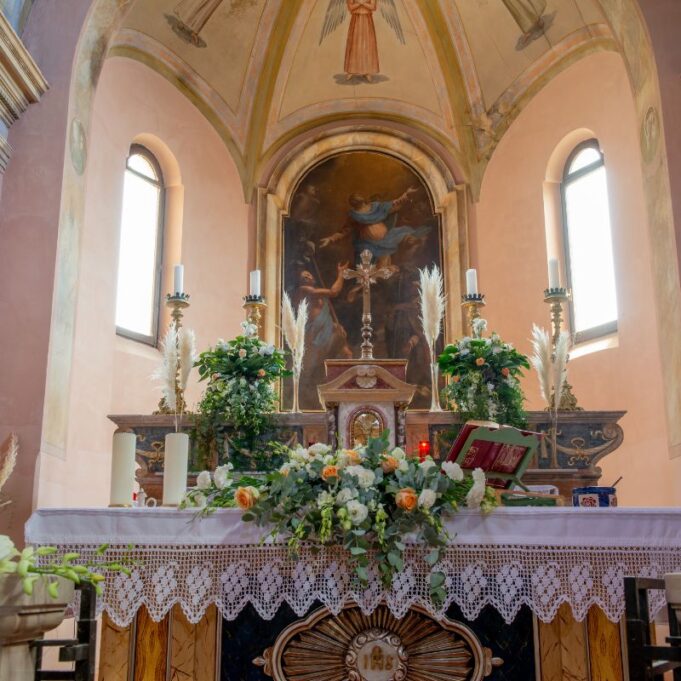 How to Decorate Church Altar with Clothes How to Decorate Church Altar with Clothes