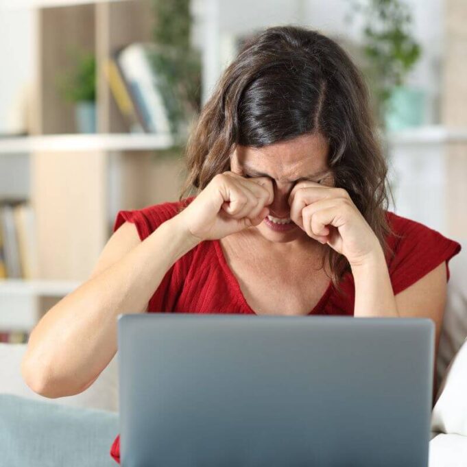 How to Stop Itchy Eyes How to Stop Itchy Eyes