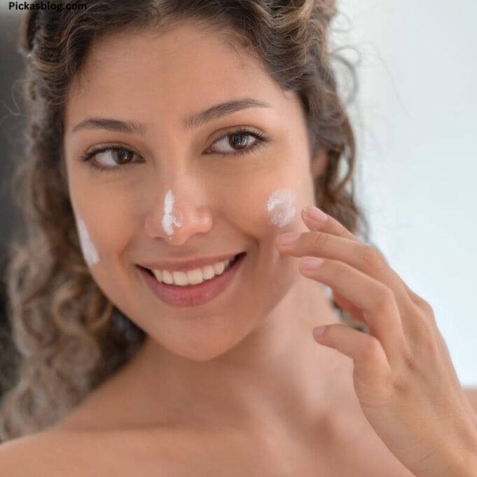 Importance of Sunscreen for Face Importance of Sunscreen for Face