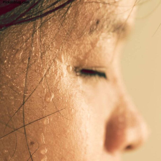 What Causes Excessive Sweating of the Head And Face What Causes Excessive Sweating of the Head And Face