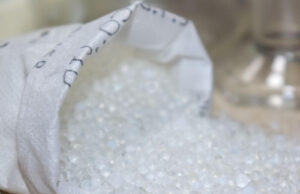 What Happens When You Put Silica Gel in Water What Happens When You Put Silica Gel in Water
