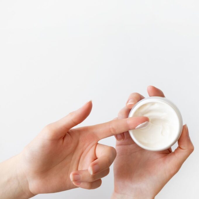 Permanent Skin Whitening Creams Without Side Effects Permanent Skin Whitening Creams Without Side Effects
