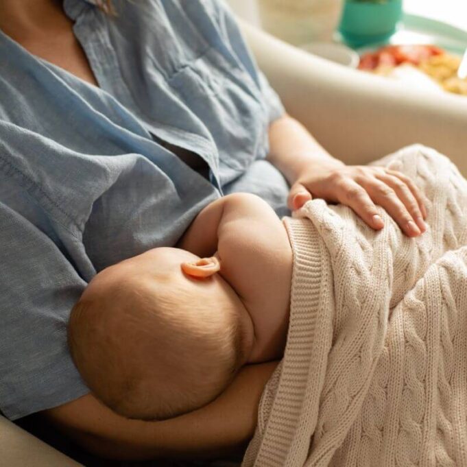 Nipples Flat After Breastfeeding. Meaning and What to Do Nipples Flat After Breastfeeding. Meaning and What to Do