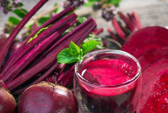 How to Make Beetroot Juice for Skin Whitening How to Make Beetroot Juice for Skin Whitening