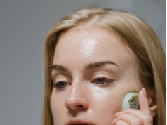 How to Know If Your Skin Is Oily, Dry or Combination How to Know If Your Skin Is Oily, Dry or Combination