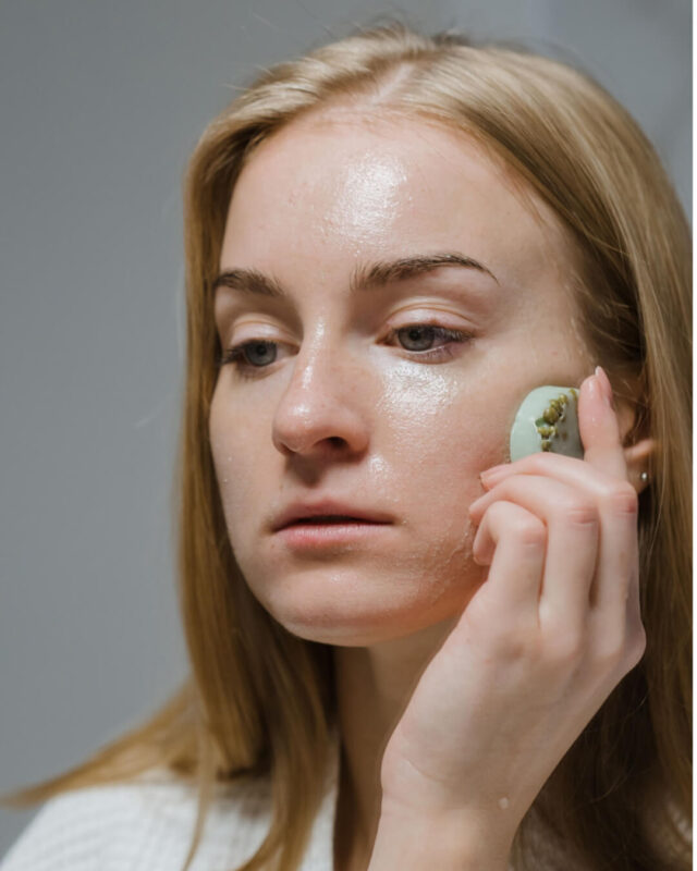 How to Know If Your Skin Is Oily, Dry or Combination